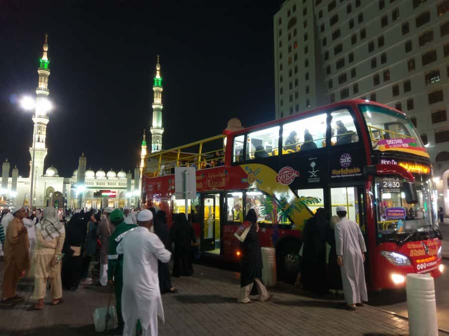 Al Madinah: City Sightseeing Hop-On Hop-Off Bus Tour - Who Should Book This Hop-On Hop-Off Bus Tour