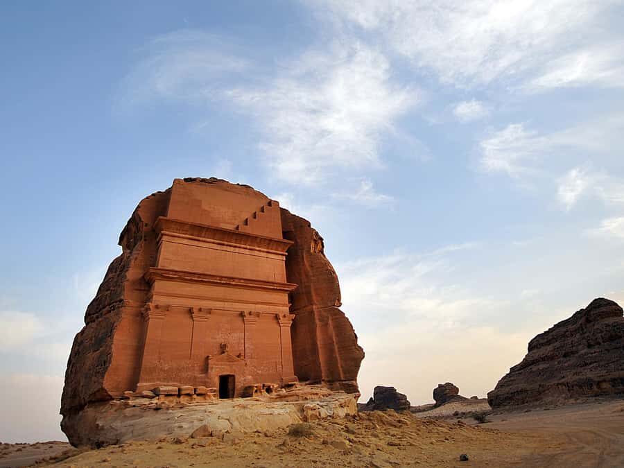 AlUla: Hegra, Dadan and Ikmah Highlights Tour - Dadan: caravan stop energy, not just scenery