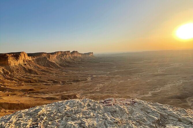 Edge Of The World Hike(Dinner under stars,village,bats cave,camp) - Guides make or break it: what you can expect from the hosting