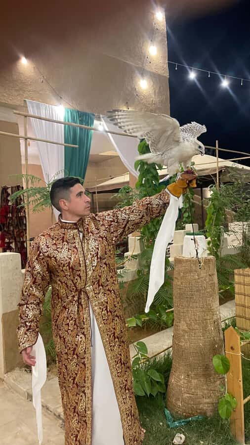 Edge of The World Riyadh,Camel Ride ,Bat Cave Visit & Dinner - Dinner at Istiraha: heritage atmosphere, plus what’s actually on the table