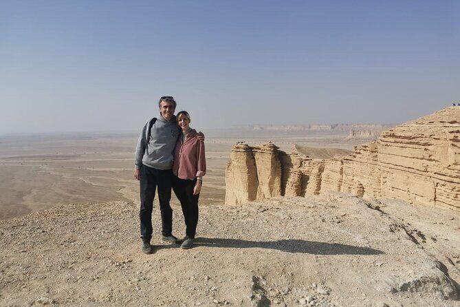 Edge Of The World Tour (Private Tour) - Entering Jebel Fihrayn: The Edge of the World at 1,000 Feet