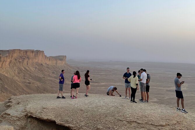Edge of the World with 4x4 vehicles, sunset Dinner and stargazing - The 4x4 off-road drive: fun, but it’s still desert travel