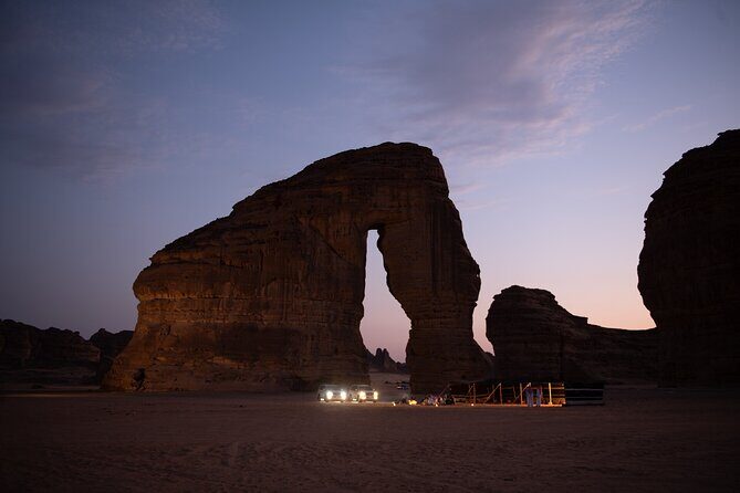 Elephant Rock Tour in AlUla - What to do during your visit: make time for the coffee window