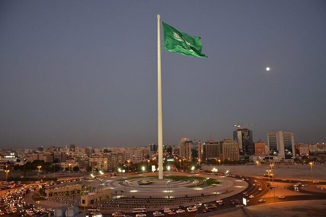 Full Day Guided Jeddah City Tour - Pickup and Routing: How the Day Starts and Ends