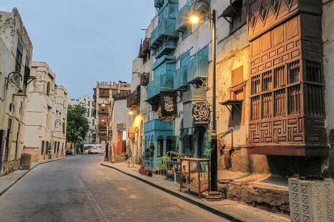 Guided Tour in Jeddah by local woman - Practical pacing: what to plan for during the 3–4 hours