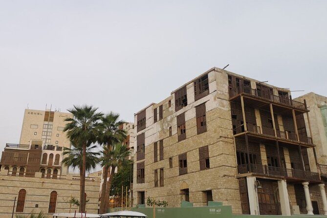 Historic District Tour in Jeddah by a Local Guide - Souq Al Alawi and Qabel Trail: where old markets show up