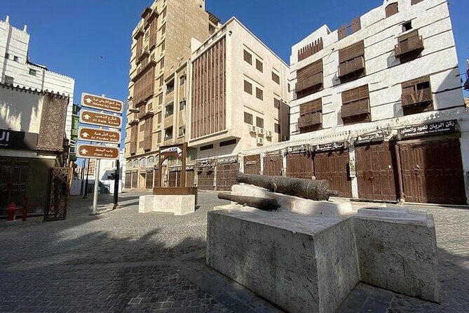 Historical & Heritage Tour in Jeddah Al Balad - Your 5-hour flow: how the timing stays manageable