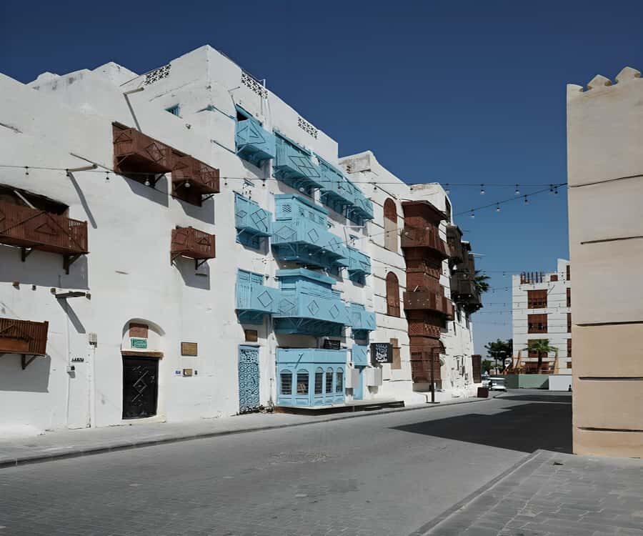 Jeddah: Al-Balad Old Town Historical City Guided Tour - Price and logistics: what you’re really paying for