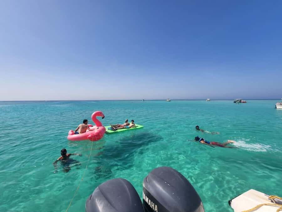 Jeddah: Bayada Leisure Boat Trip with Snorkeling - Key highlights at a glance
