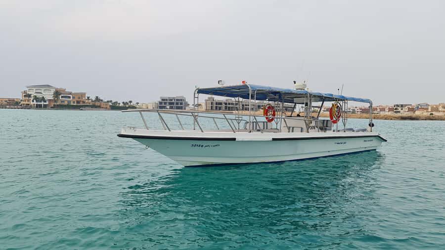 Jeddah: Bayada Leisure Boat Trip with Snorkeling - The speedboat ride and Bayadah Island schedule (how the day flows)