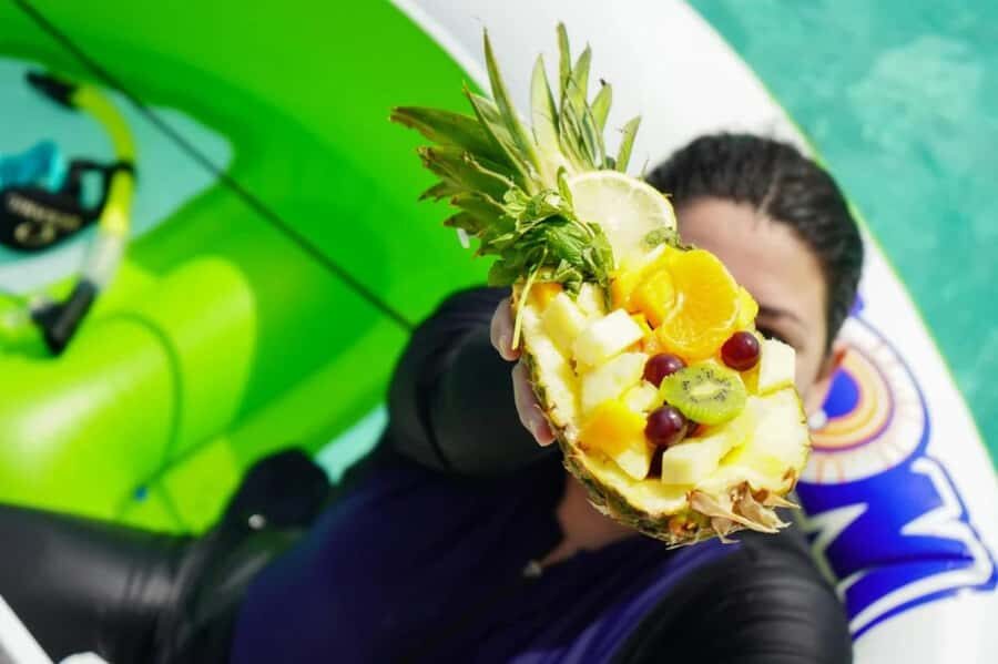Jeddah: Bayadah Island Boat Trip with Snorkeling Option - Snorkeling for 30 Minutes: What to Expect and What to Respect