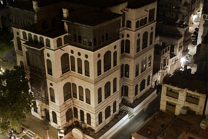Jeddah discover old Jeddah Albalad - Nassif House Museum: Bashin and Nasif, plus dinner and shopping