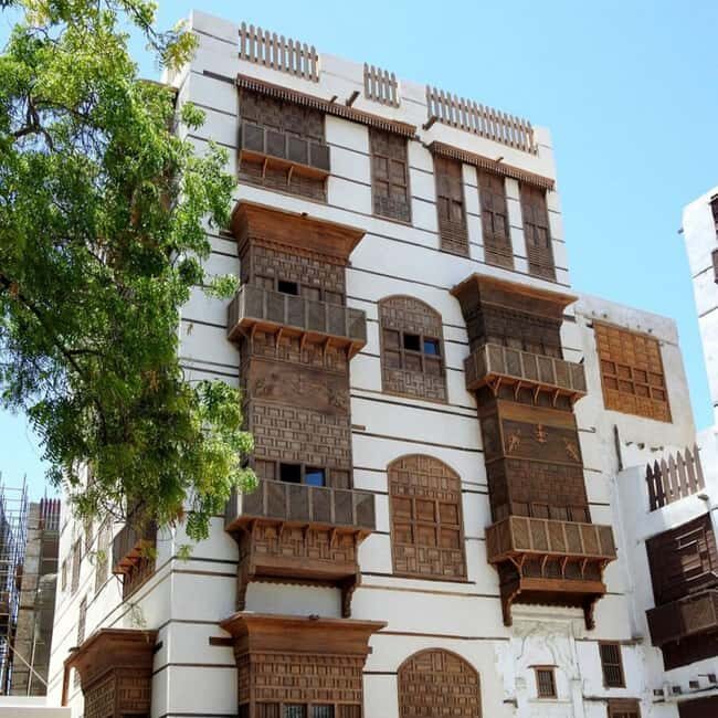Jeddah: Guided Tour of the Old City Al-balad - Price value: what $131 per person gets you