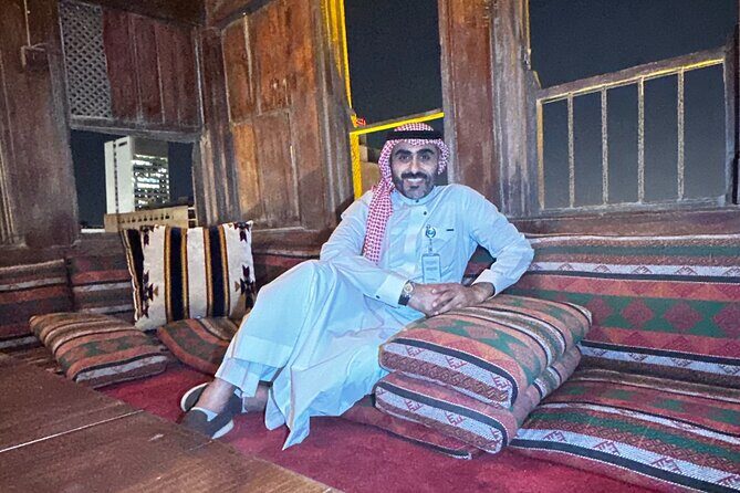 Jeddah Heritage Tour Unveiling History and Culture - Al-Balad at 4:30 pm: the smart way to see the old city