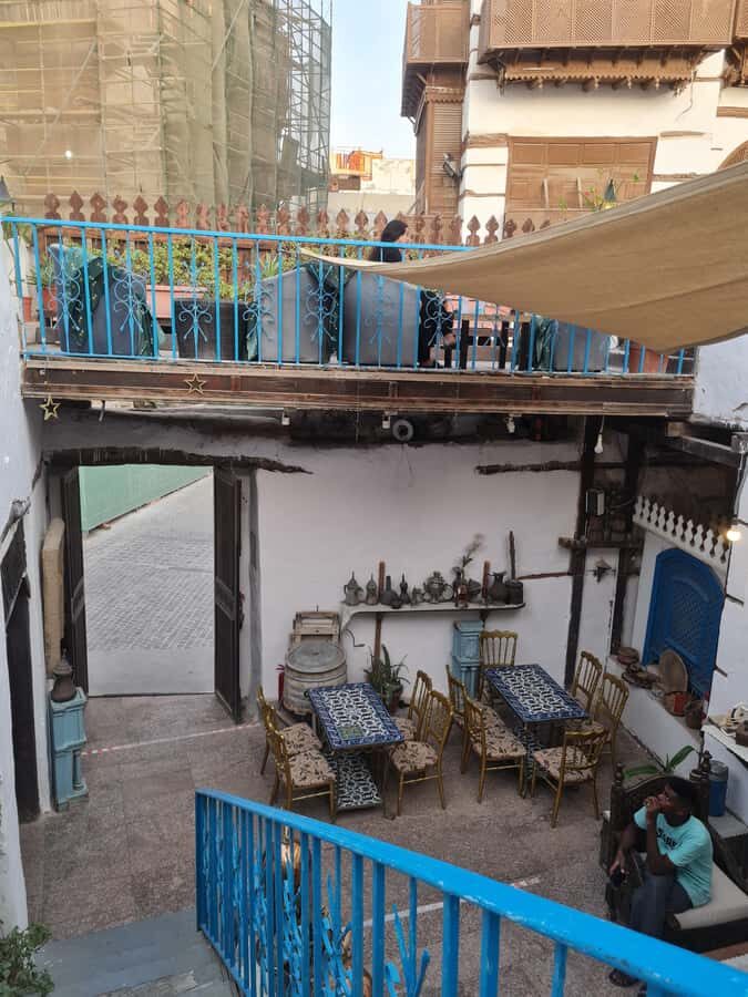 Jeddah:Discover old Jeddah AlBalad - Included items vs what you’ll need to pay for