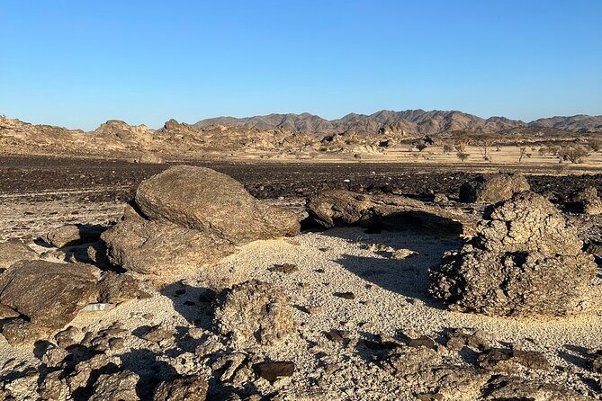 Moon Mountain Hike from Jeddah City - Leaving Jeddah by 9:30 AM for Moon Valley