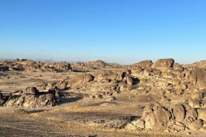Moon Mountain Hike from Jeddah City - The pacing: breaks, snacks, and the return to Jeddah