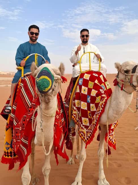 Riyadh: Desert Sand Dunes (VIT-Qude bike + Camel Ride) - Food and drinks: the day stays comfortable because you’re not hungry