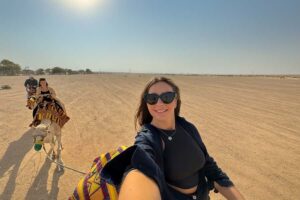 Riyadh: Edge Of The World and Bats Cave Tour by 4x4 - Getting There: Meeting Point, 4x4 Comfort, and the Road Reality