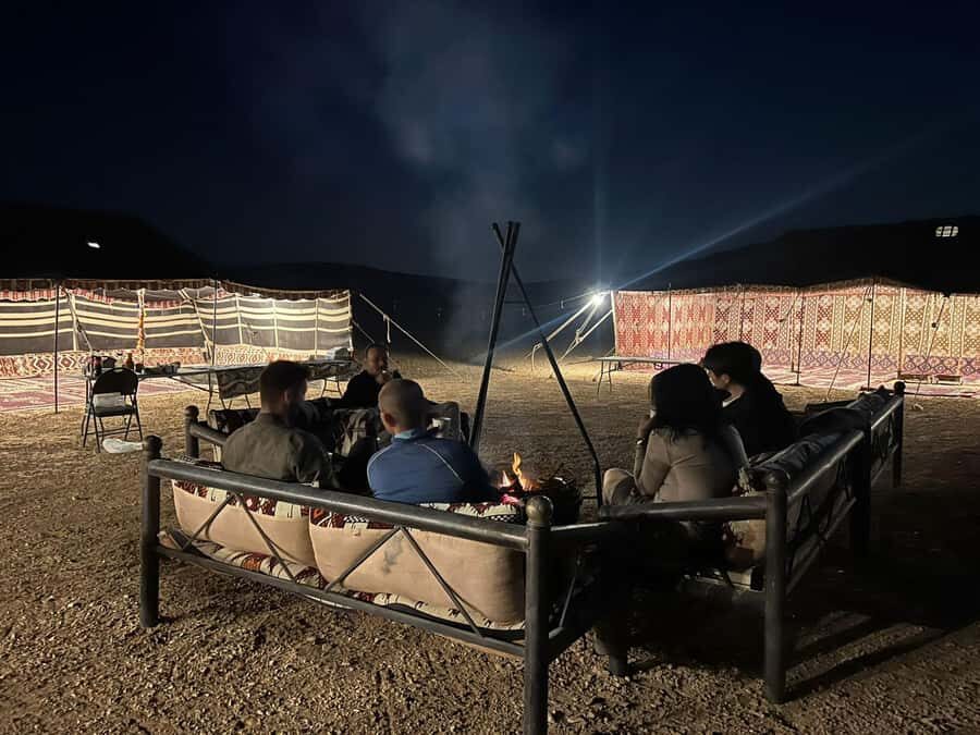 Riyadh: Edge Of The World and Bats Cave Tour by 4x4 - Campfire Dinner and Arabic Coffee: The Cultural Part That Actually Feels Like Culture
