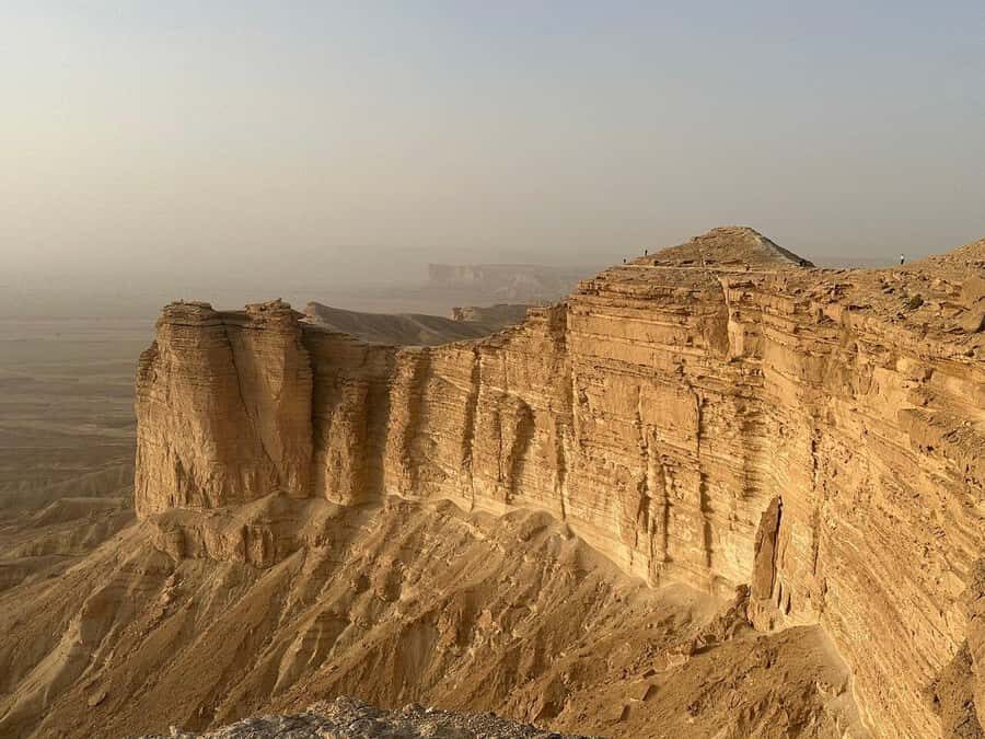 Riyadh: Edge of The World with dinner & Campsite Shared Tour - Key things I’d circle on your planning list