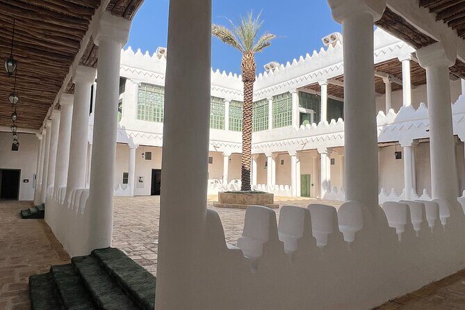 Riyadh Full City Tour - Your guide is the difference maker (Rakan, Mayah, Abdulrahman Edrisy)