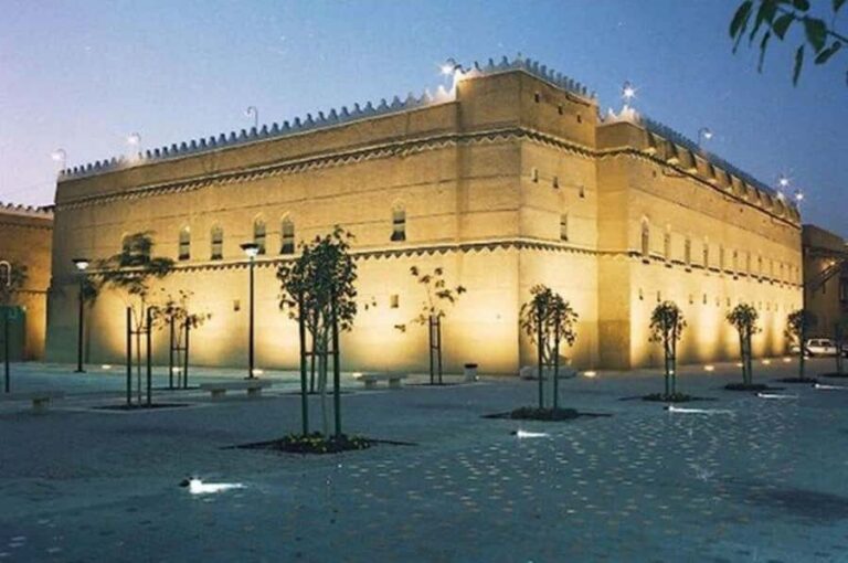 Riyadh: Full-Day Riyadh Exploration Tour with Optional Lunch - The National Museum: where the country’s story starts