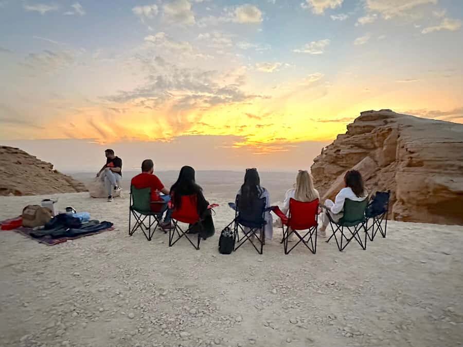 Riyadh Sunset Edge of the World & Deer Reserve 4WD Adventure - Should You Book This Riyadh Sunset Edge of the World Tour?