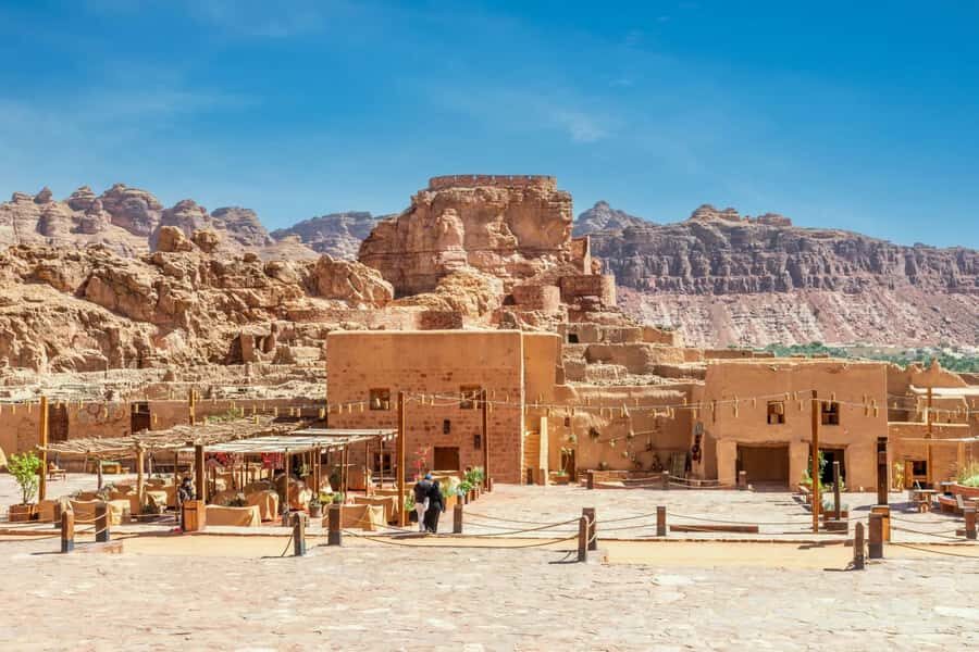 Tour AlUla's Old Town - AlUla Castle Views and the Included Fort Access